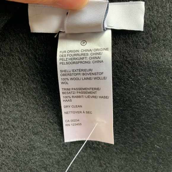 Renvy black scarf with heart detail NWT  - Picture 6 of 7